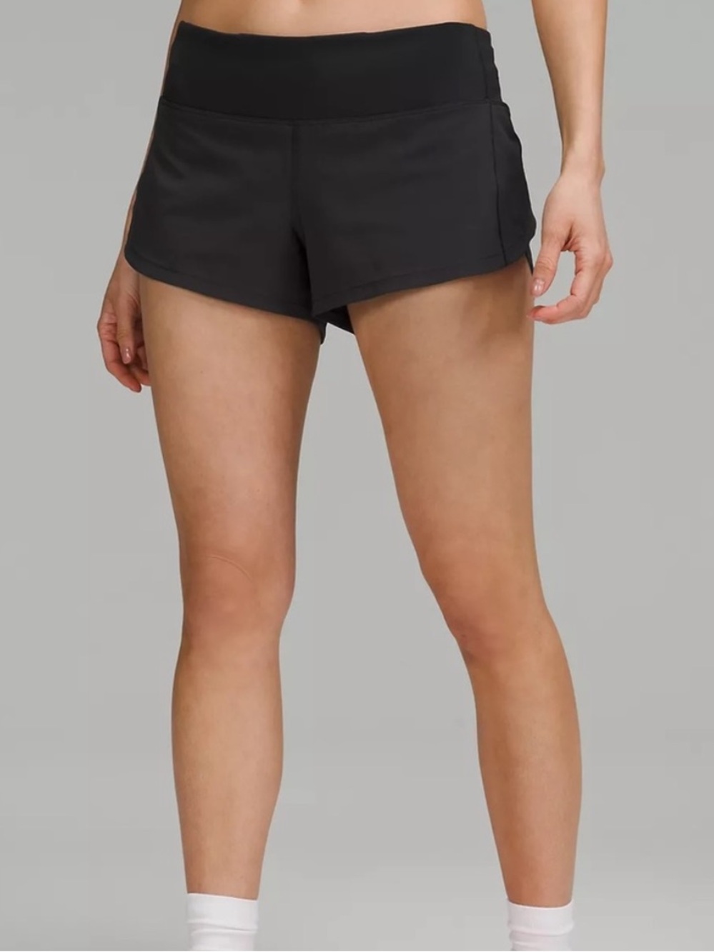 lululemon athletica Black Women's Speed Up Low-Rise Lined Short
2.5" Inseam